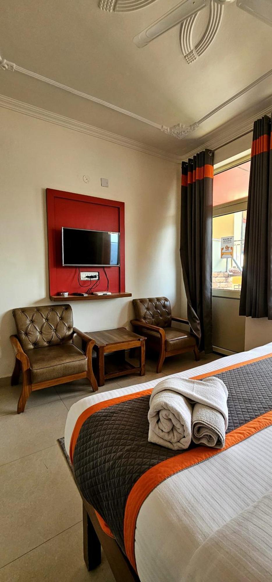 Hotel Starwud Kotagge МакЛеод Ганж Екстериор снимка